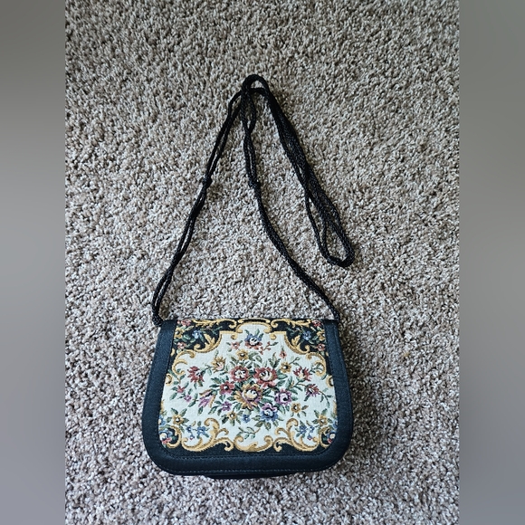TAPESTRY VINTAGE SMALL EVENING HANDBAG - Picture 1 of 5